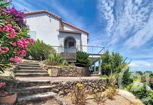 Maison à vendre  7 pièces - 161,40 m 2   FREJUS  - 83
