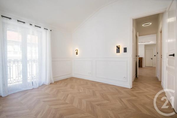 Appartement F3 à vendre  4 pièces - 64,66 m 2   NICE  - 06