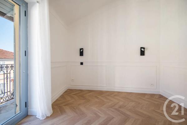 Appartement F3 à vendre  4 pièces - 64,66 m 2   NICE  - 06
