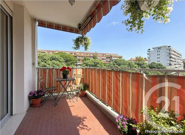 Appartement à vendre  3 pièces - 62,70 m 2   CANNES LA BOCCA  - 06