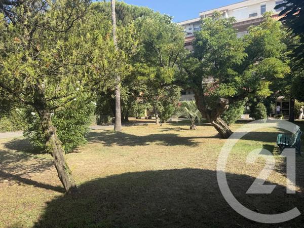 Appartement à vendre  3 pièces - 62,70 m 2   CANNES LA BOCCA  - 06