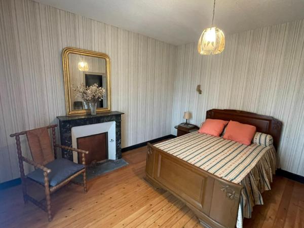 Maison à NOYEN-SUR-SARTHE, 72430 - 6 pièces 150m²