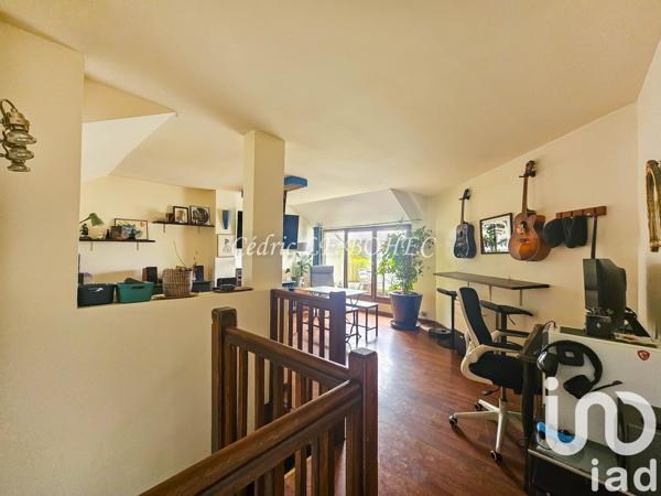 Duplex 2 pièces de 45 m² à Bezons (95870)