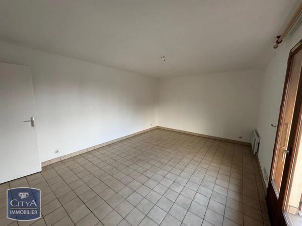 Appartement à louer 2 pièces 49.52m² Gex (01170)