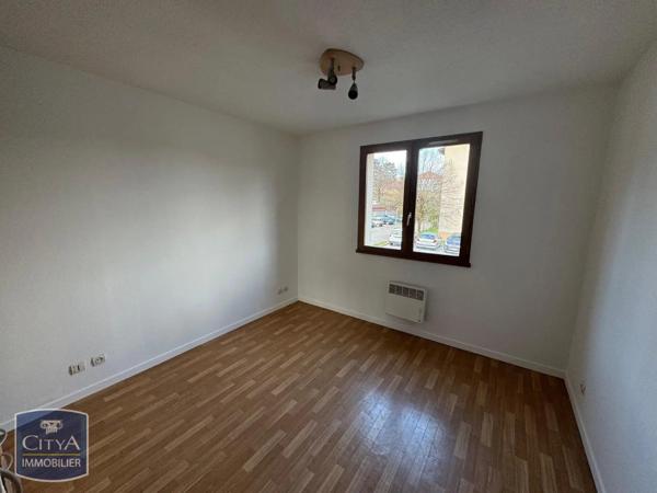 Appartement à louer 2 pièces 49.52m² Gex (01170)