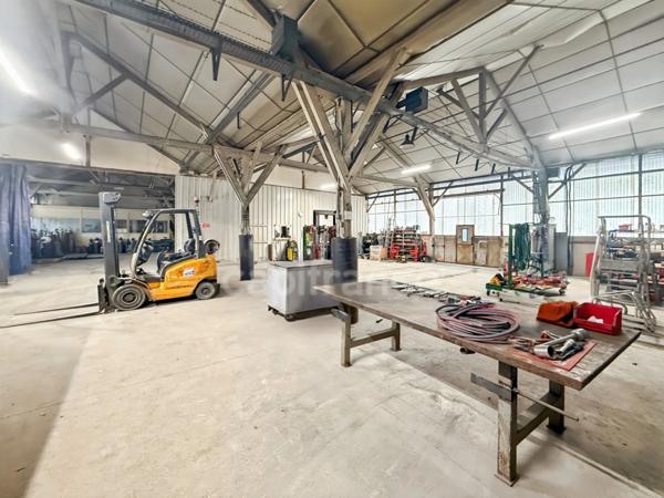 Local/bureau à louer LE CREUSOT (71)