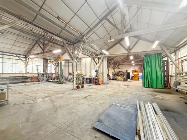 Local/bureau à louer LE CREUSOT (71)