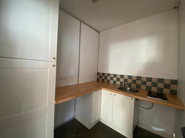 Local commercial Corbeil Essonnes 100 m2