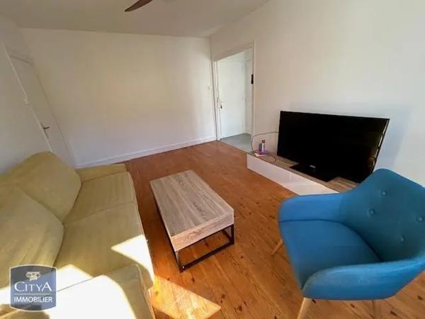 Appartement à louer 2 pièces 41.11m² Saint-Étienne (42000)