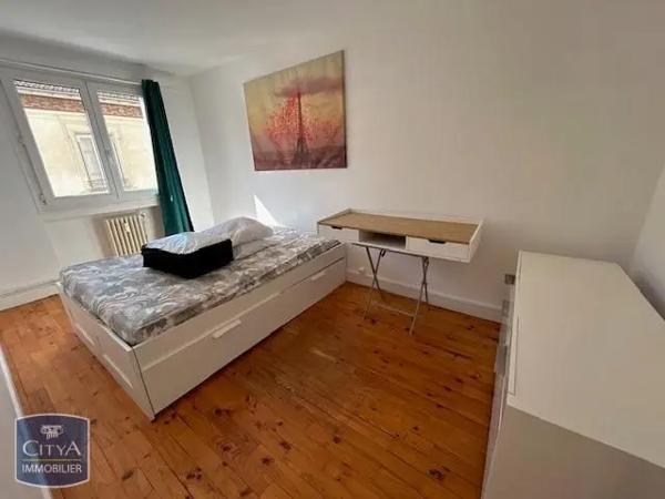 Appartement à louer 2 pièces 41.11m² Saint-Étienne (42000)