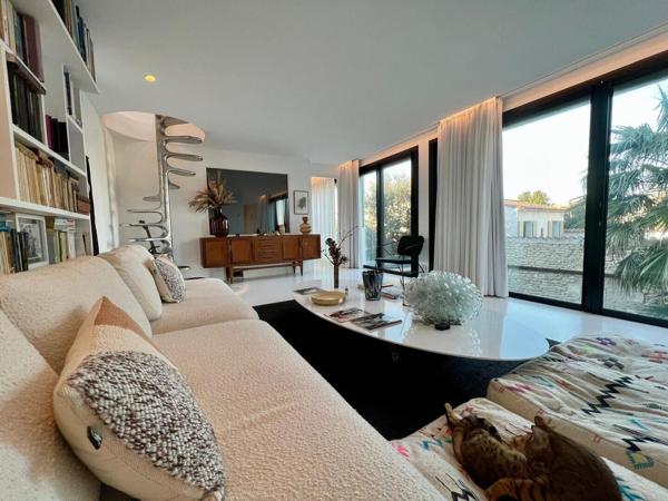 MAISON À VENDRE - 7 PIÈCES - 4 CHAMBRES - SAINT MARTIN DE RE