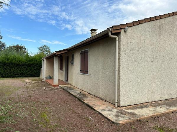 Maison Bessieres 4 pièce(s) avec garage et dépendance à aménager plus division terrain possible