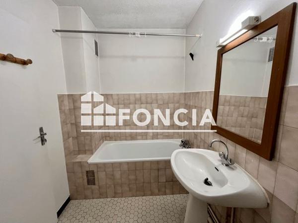 À vendre Studio 28.52 m² - Bordeaux 33000