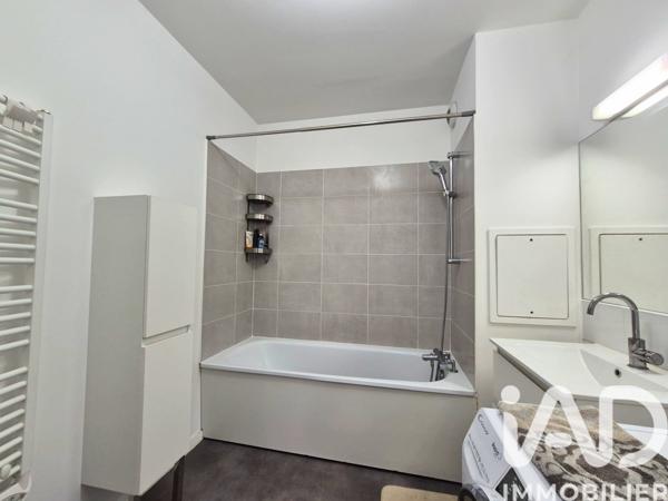 Appartement à vendre 3 pièces 61 m² Évry-Courcouronnes