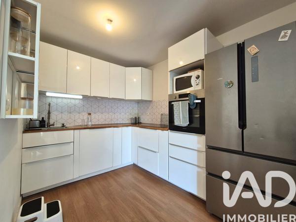 Appartement à vendre 3 pièces 61 m² Évry-Courcouronnes