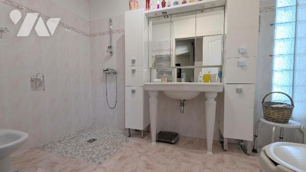 Marseille 13011 Maison individuelle 138 m², terrain 715 m², sous-sol aménagé, garage, abri