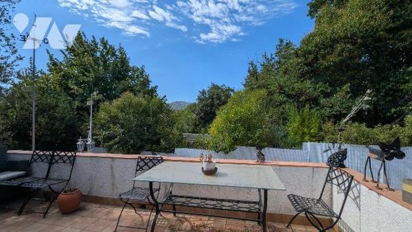 Marseille 13011 Maison individuelle 138 m², terrain 715 m², sous-sol aménagé, garage, abri