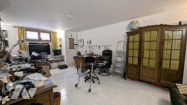 Marseille 13011 Maison individuelle 138 m², terrain 715 m², sous-sol aménagé, garage, abri