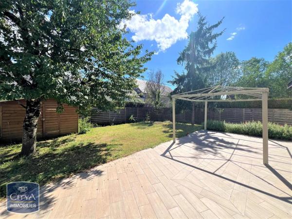 Maison à louer 5 pièces 127m² Restigné (37140)