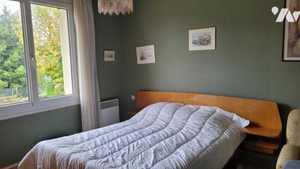 Maison quatre chambres avec terrain de 1300m² et sous-sol complet