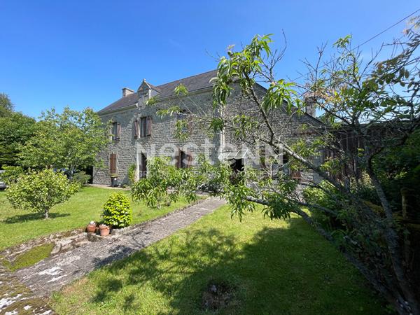 Rare à la vente, maison ancienne cidrerie à Saint Nolff proche Vannes.
