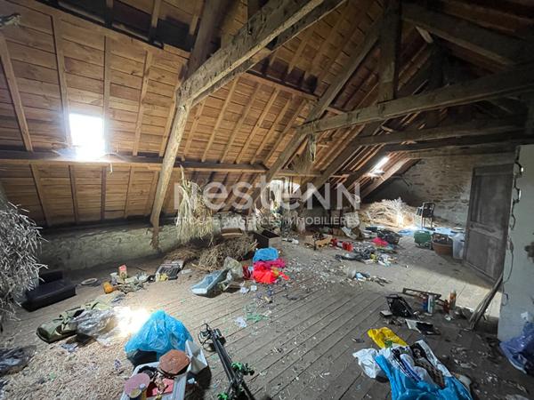 Rare à la vente, maison ancienne cidrerie à Saint Nolff proche Vannes.