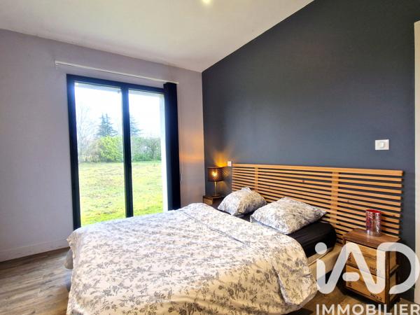 Maison à vendre 4 pièces 126 m² Villebois-Lavalette