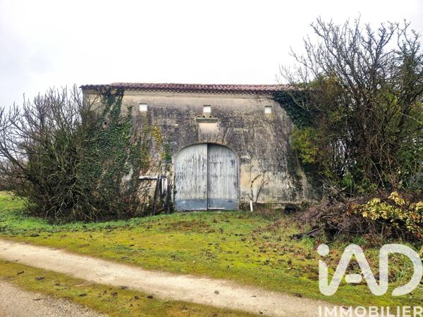 Maison à vendre 4 pièces 126 m² Villebois-Lavalette