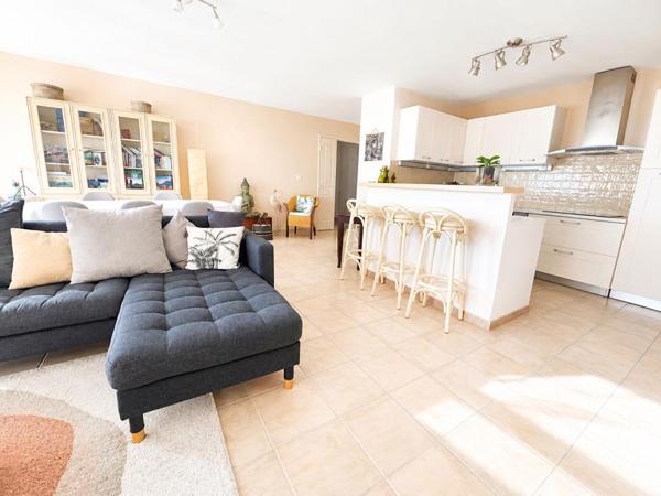 Appartement Hyères 4 pièce(s) 95 m2