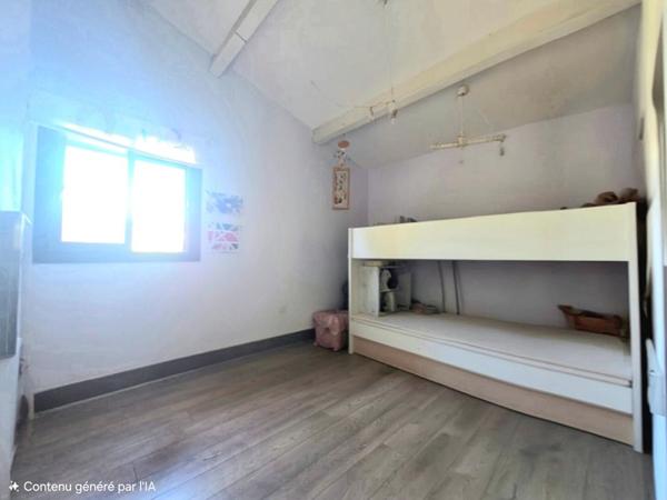 Maison type californien a Sanary Sur Mer 5 pièce(s) 100 m2 PISCINE ,GARAGE