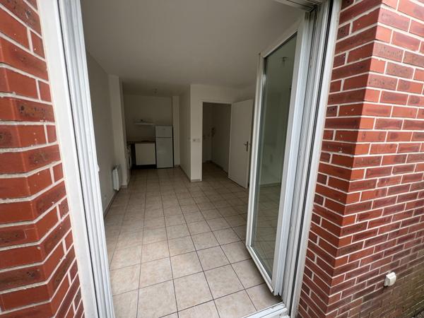 Studio à louer en rez-de-chaussée à Neuilly-sur-Marne - Réf 2221