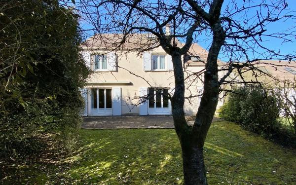 Maison à vendre    6 pièces • 159 m2 Boussy-Saint-Antoine