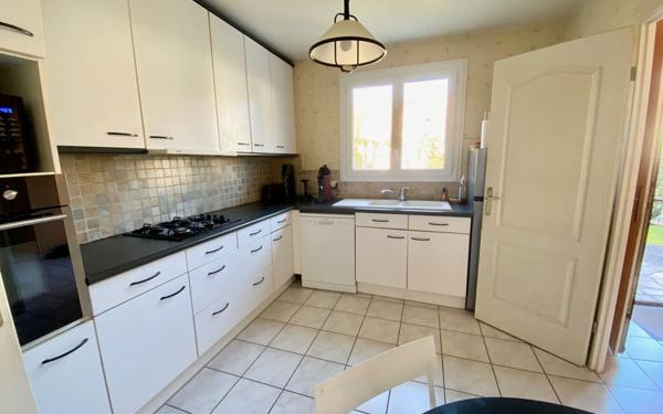 Maison à vendre    6 pièces • 159 m2 Boussy-Saint-Antoine