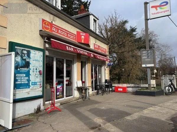Achat - Immeuble Orval 18200 3 pièces 65 m 2 724 m 2