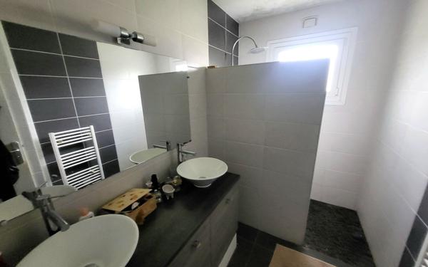 Maison à vendre    5 pièces • 125 m2 Benquet