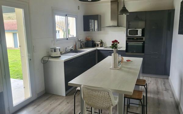 Maison à vendre    5 pièces • 125 m2 Benquet