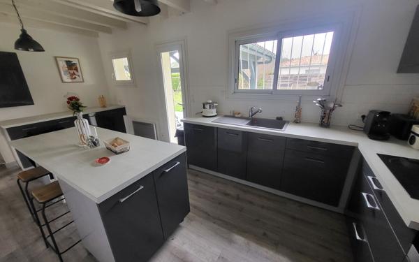 Maison à vendre    5 pièces • 125 m2 Benquet