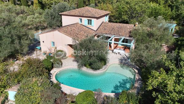 Maison traditionnelle de 187 m²