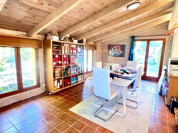 Maison traditionnelle de 187 m²