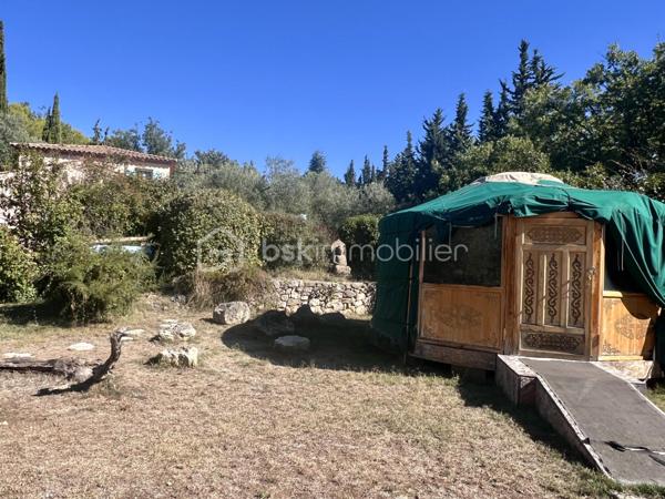 Maison traditionnelle de 187 m²