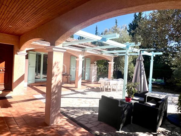 Maison traditionnelle de 187 m²