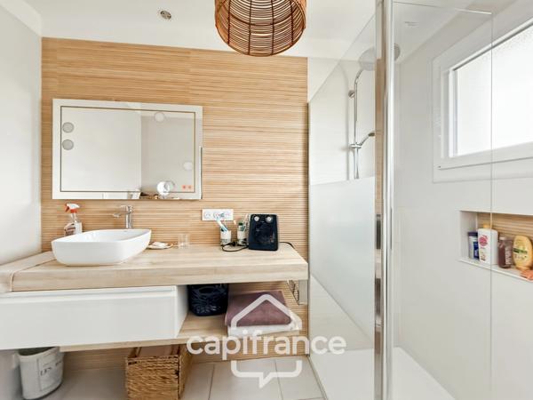 Maison à vendre 6 pièces PONTIVY (56)Maison familiale rénovée, au calme et à deux pas du centre-ville de Pontivy