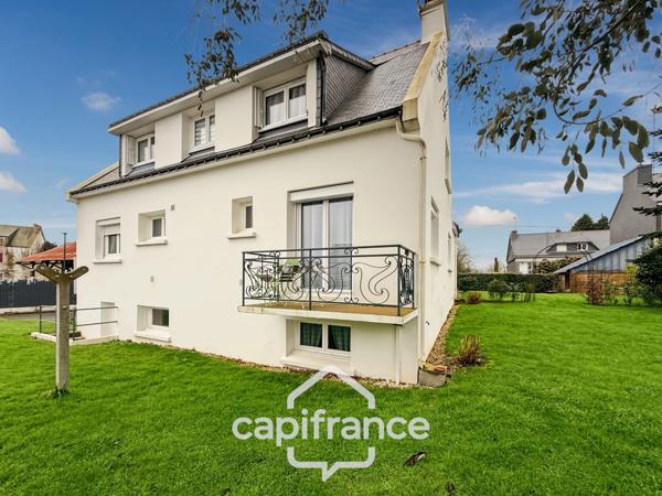 Maison à vendre 6 pièces PONTIVY (56)Maison familiale rénovée, au calme et à deux pas du centre-ville de Pontivy