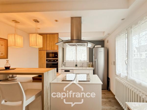 Maison à vendre 6 pièces PONTIVY (56)Maison familiale rénovée, au calme et à deux pas du centre-ville de Pontivy