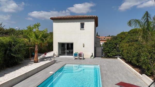 Spacieuse maison 4 chambres avec piscine et prestations modernes