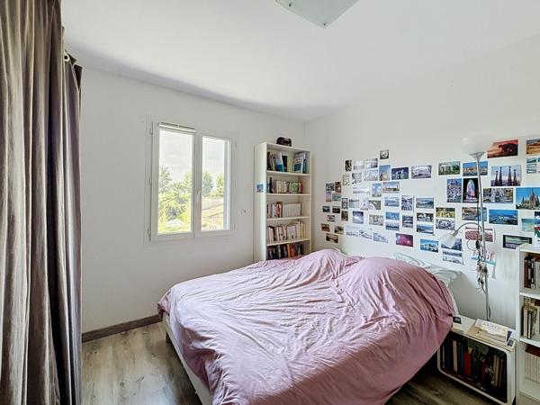 Spacieuse maison 4 chambres avec piscine et prestations modernes