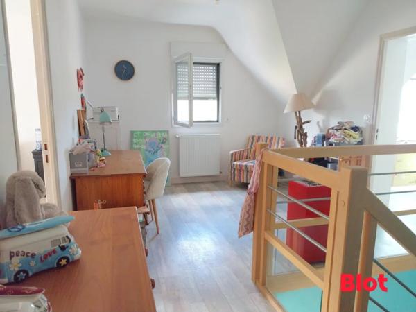Maison 6 pièce(s)