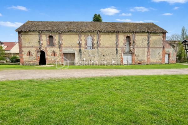 Corps de ferme de 313 m²