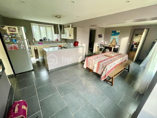 Corps de ferme de 313 m²