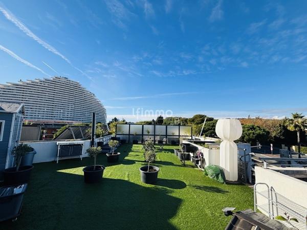 Rooftop d'exception ! une pepite à 3 mn à pied de la plage !